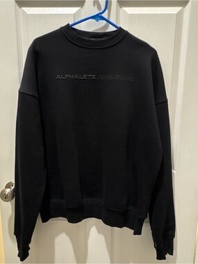 Alphalete Black Embossed Logo Crewneck